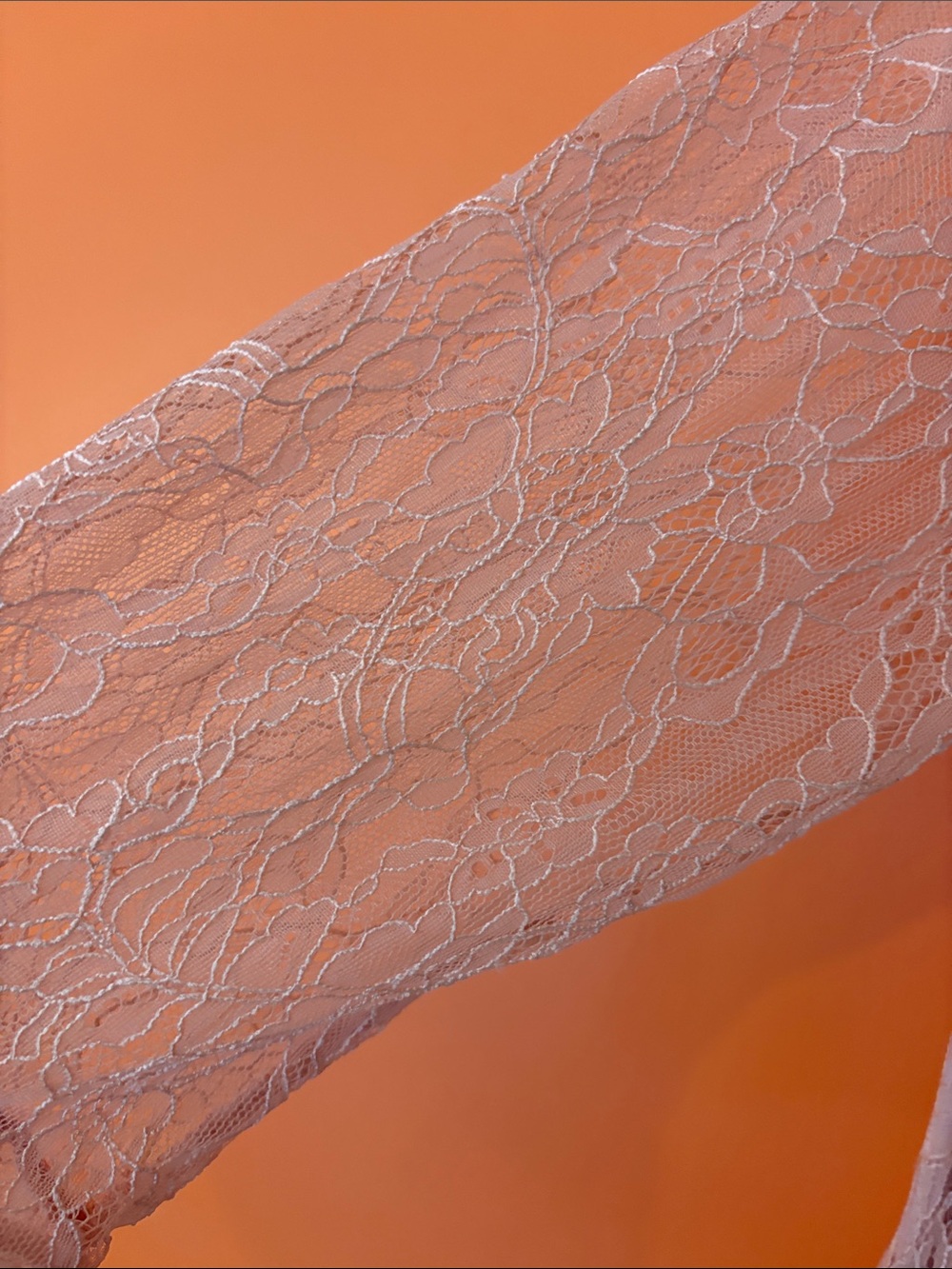 Isaac Mizrahi Live  Dusty Pink Lace Ruffle Blouse Woman’s Size 10 Poets Sleeve - Picture 16 of 17